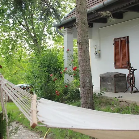 Alsópetényi Erdőszéli Apartamento Alsopeteny